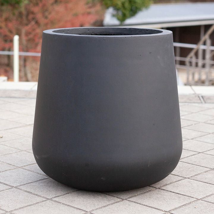 ぽってりとした姿が愛らしい植木鉢（45cm）PO45※同梱不可商品です