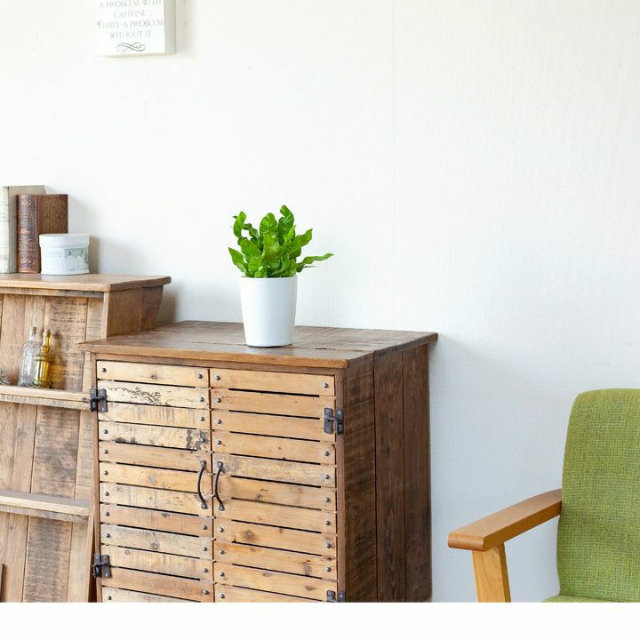 エメラルドウェーブをテーブルに