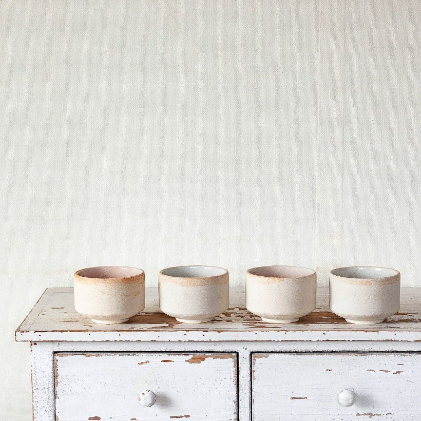 国産・お椀みたいな浅型陶器鉢 | [公式]e-花屋さん