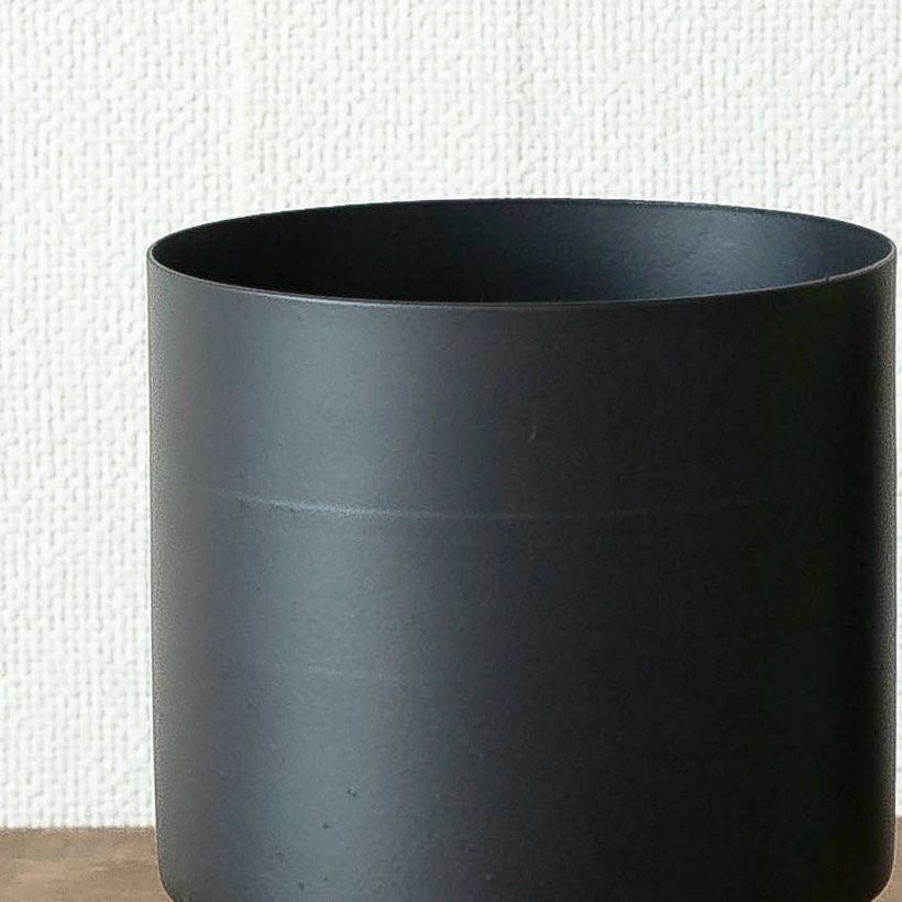 観葉植物の植え替えはこの鉢が人気！「4色」から選べる陶器鉢e-花屋さん